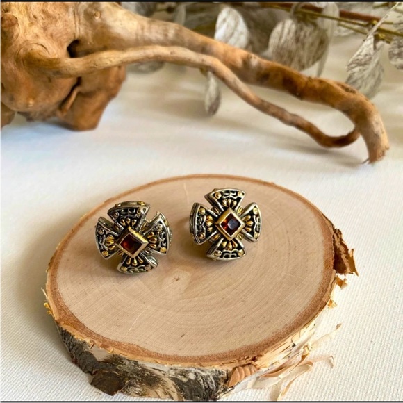 Vintage- MX signed Maltese Etruscan Cross with Topaz & Mixed Metals - Picture 2 of 6